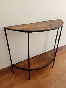 Hallway table / sideboard