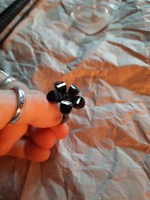 black flower ring