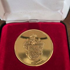Gold Eamom De Valera rare medal