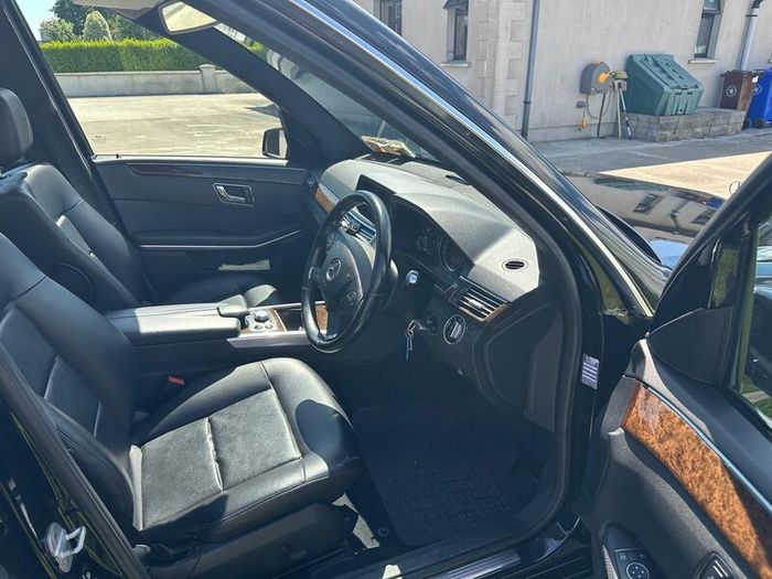 Mercedes Benz Duffy 5dr Hearse