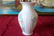 Vintage Large 10.5 Inch Tall Royal Winton Fine Ceramic Vase Made In Staffordshire England