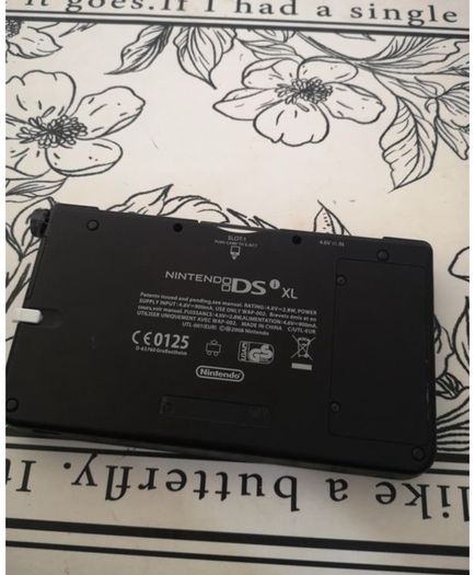 Nintendo DS XL