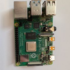 Raspberry Pi 4 Model B