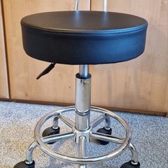 Rolling Stool