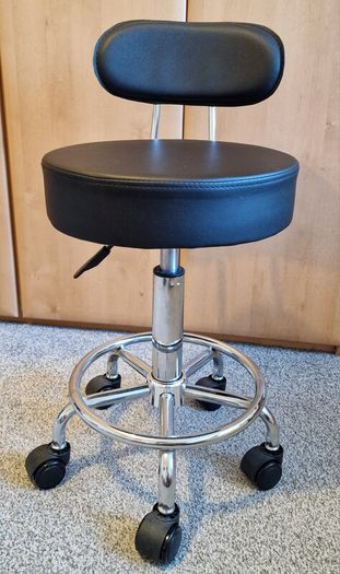 Rolling Stool