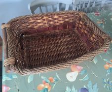 Hamper basket