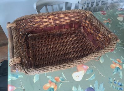 Hamper basket