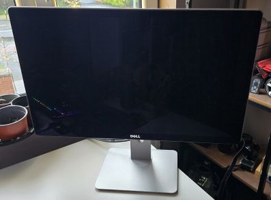 Dell Monitor 27in UP2715K (5K)