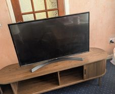 43 inch LG smart TV