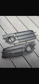 Audi front bumper fog lamp grills