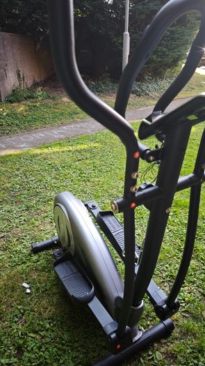 Body Go Elliptical Cross Trainer Very Good Condition