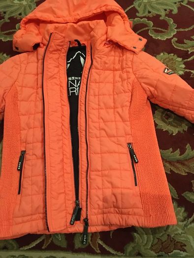 Superdry Jacket, size-Medium (would fit size 10-12)