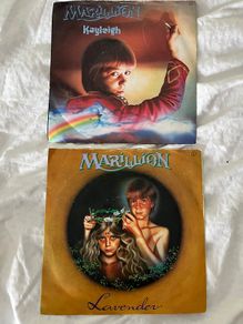 2x Marillion 7" singles