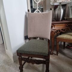 Beautiful Carved Oak Chair