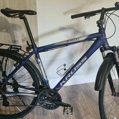 Hybrid Cross Bike Aluminium Fast And Light Perfect For Work.