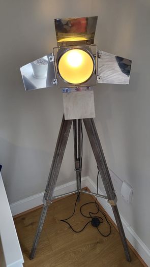 Floor Standing Lamp