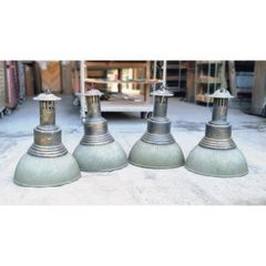 Set Of 4 Vintage Style Industrial Pendant Lights KAS1384