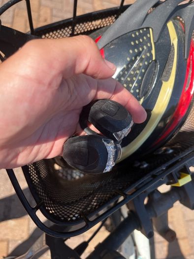 bike with basket lock & lights