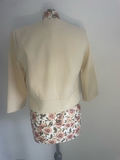 jacket Bnwt darling brand size  8