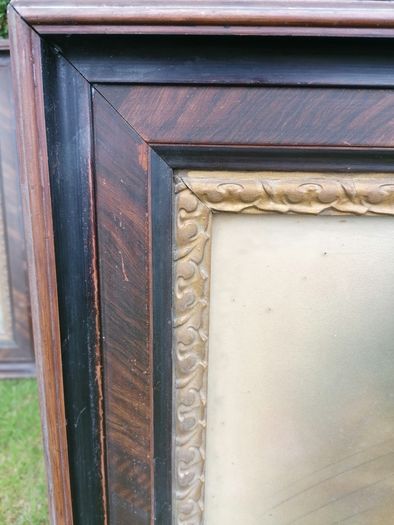Antique picture frames