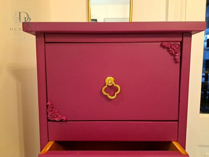 Chest of Drawers