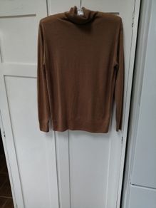 John Smedley Camel Fine Wool Sweater (S 40) worn on one occasion