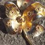 Vintage jewelry is sold individually for 5 to 10 euros Image 9