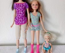 Skipper, Stacey, Chelsea dolls b