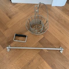 Towel rail