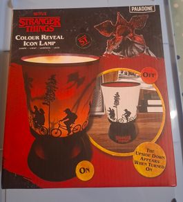 Paladone Stranger Things Colour Reveal Icon Lamp