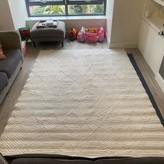 Washable Bobbled Diamond Rug - Kukoon