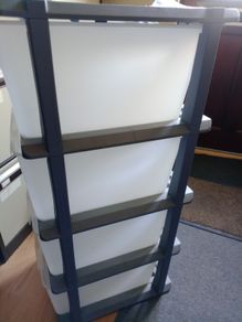 Storage unit