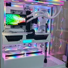 Custom gaming PC 9950x3d 48gb 9070xt