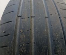 Pirelli Pzero Pz4 luxury tyre