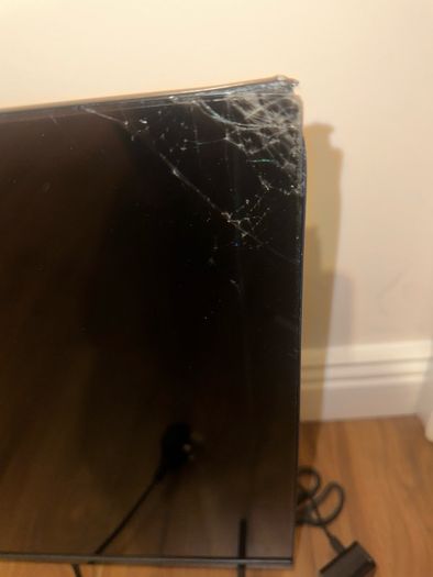 32" Sharp TV -cracked screen