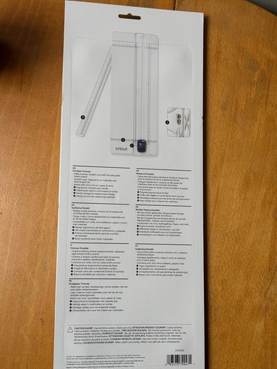 New Cricut Portable Trimmer | 33cm (13") | Perfect Companion for Cricut Cutting Machines