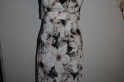 BNWT Qued London maxi floral dress lower, open back halterneck dress size UK12 EUR40 Postage included