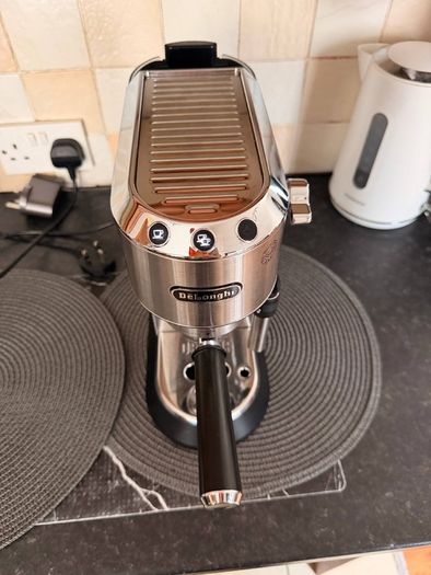 Delonghi Dedica Coffee Machine