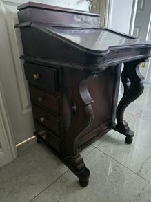 Desk unit