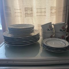 Vintage 25pc Hearthside Cumberland "Brambleberry" Stoneware Dinner Set