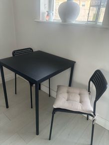 Black table small