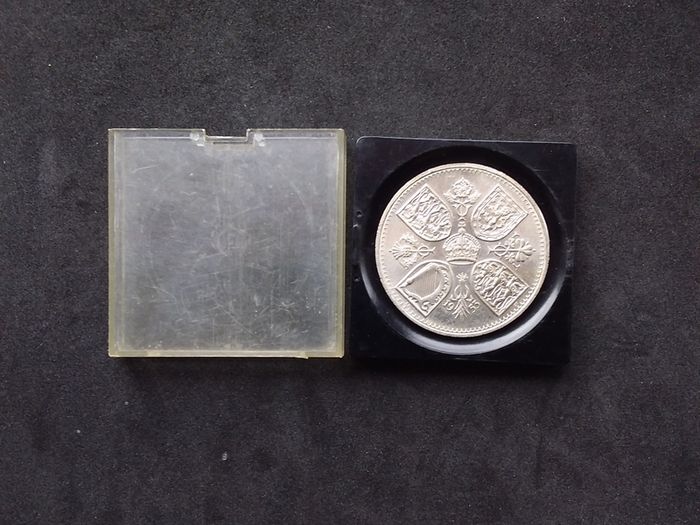 United Kingdom : 1953 Queen Elizabeth II Coronation Crown