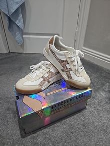 skechers memory foam Zinger Safari