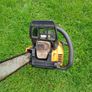 chain saw Image 3