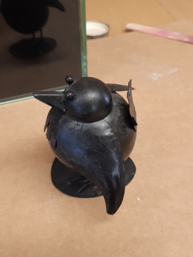 Bird ornament metal