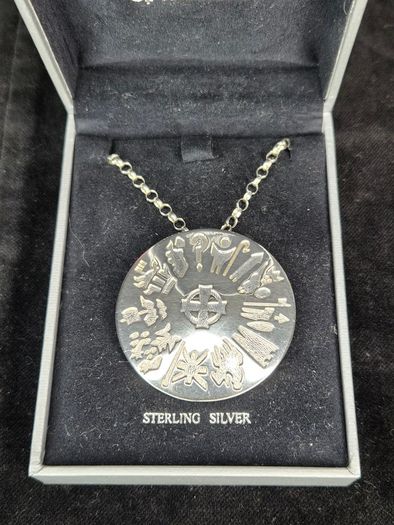 Solvar History of Ireland Sterling Silver Pendant Brooch Necklace Set Boxed