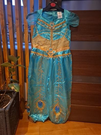 costume Jasmina