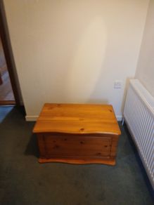 Solid Pine Blanket Chest/Toy Chest