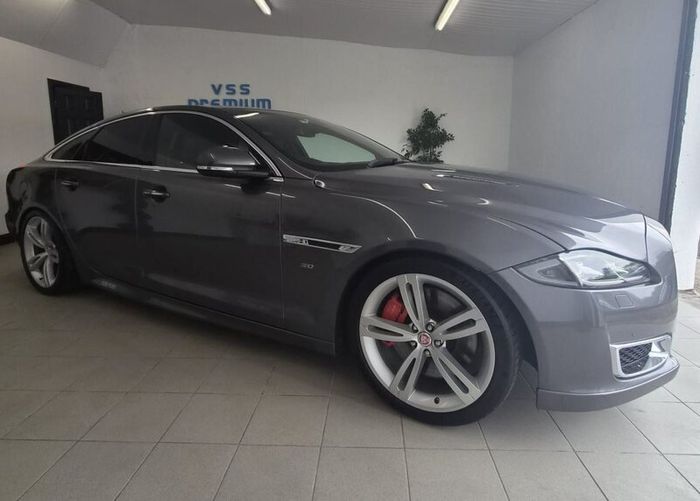 Jaguar XJ 2016