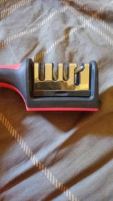 knife sharpener